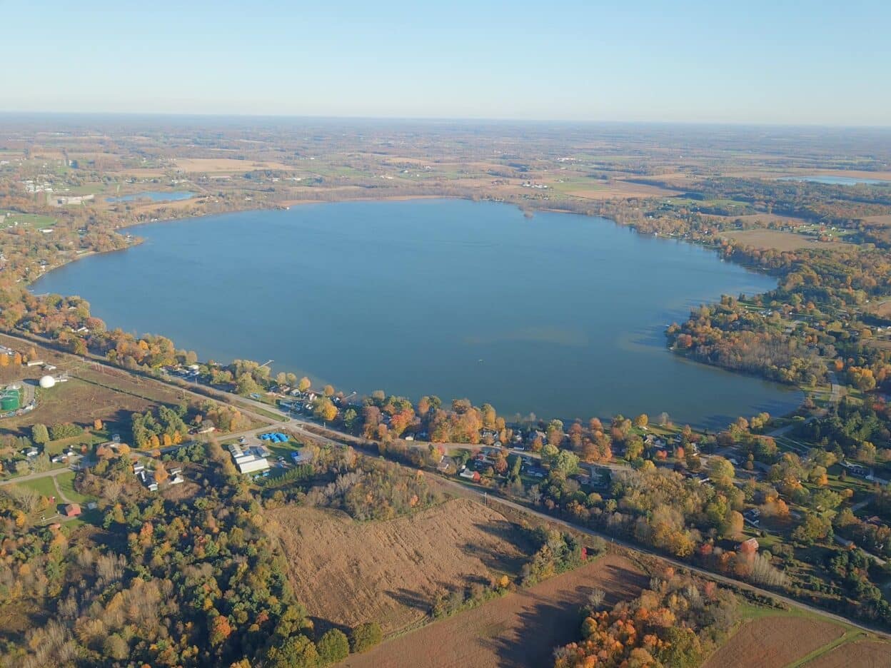 aerial view of Fremont Lake